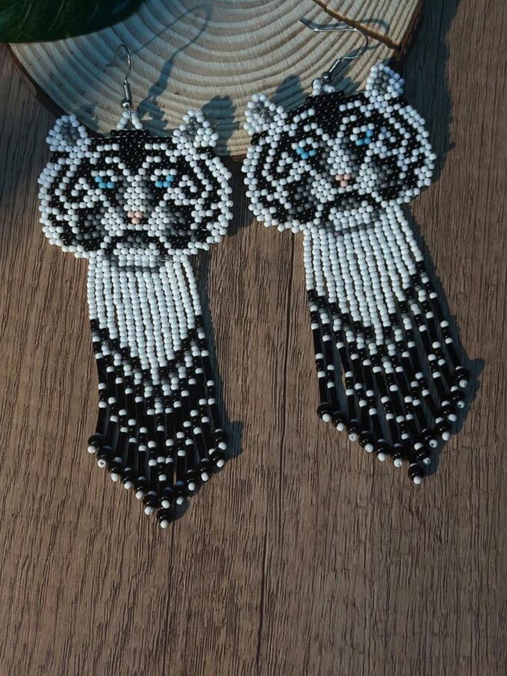 New! Handmade Beaded Tiger Face Fringe Earrings Stamped 925 Fishhook Earwires